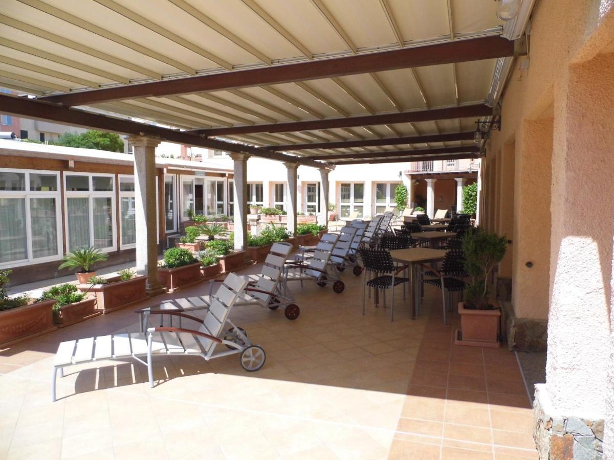 Le Nereidi Hotel & Residence Con Piscina-Tennis-Fitness-Parcheggio Coperto-Sala Conferenze La Maddalena  Eksteriør bilde