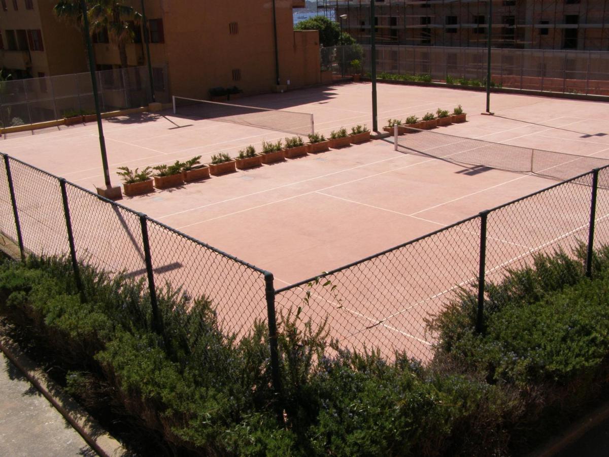 Le Nereidi Hotel & Residence Con Piscina-Tennis-Fitness-Parcheggio Coperto-Sala Conferenze La Maddalena  Eksteriør bilde